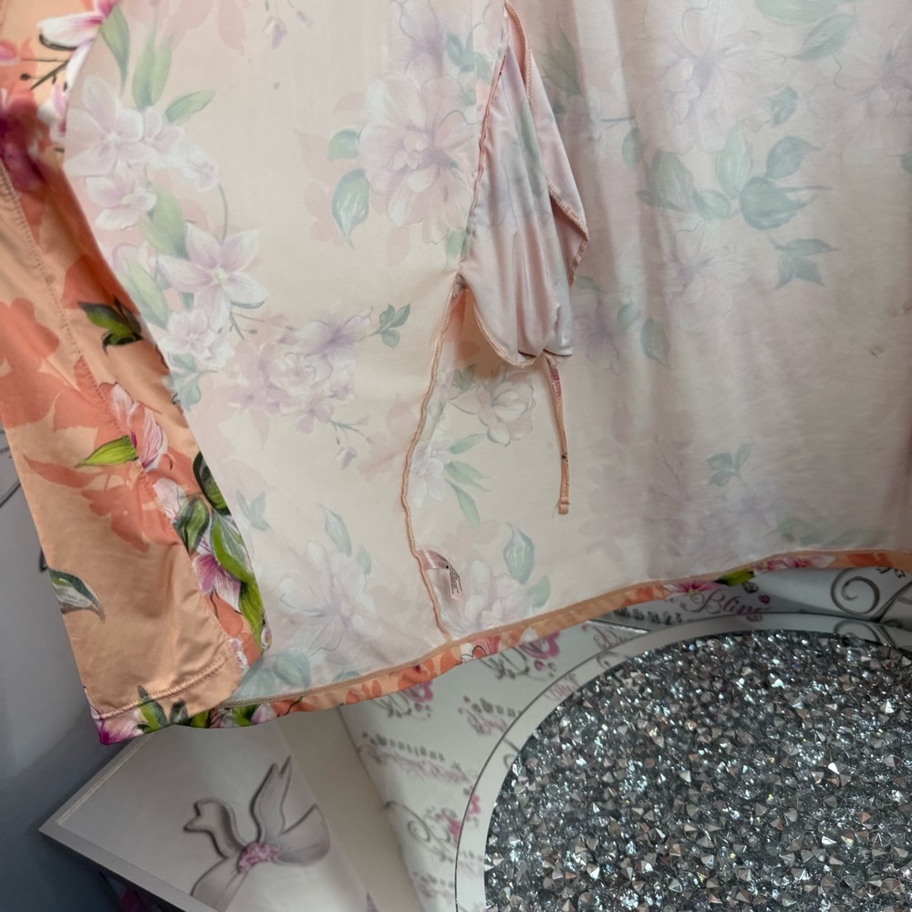 La Vie En Rose robe lace sleeves flowers Floral Kimono Robe - Peach and Pink - Picture 5 of 12